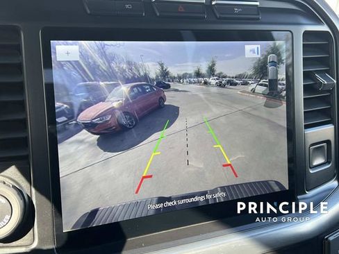 Used 2022 Ford F150 Lariat w/ Trailer Tow Package image 23