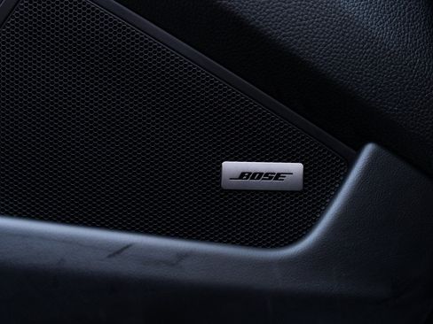 Used 2025 Porsche 911 Carrera image 25