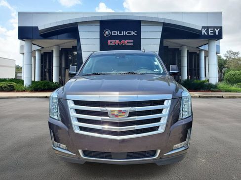 Used 2018 Cadillac Escalade ESV Premium Luxury AWD/4WD image 2