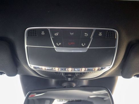 Used 2015 Mercedes-Benz S 550 Sedan image 23