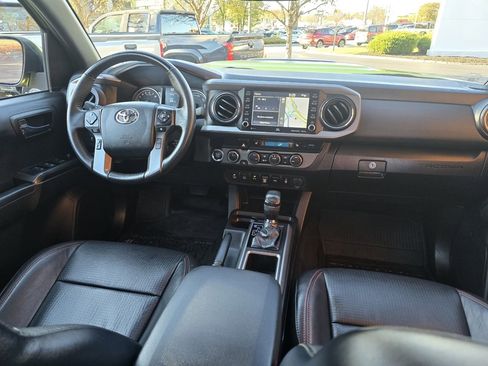 Certified 2022 Toyota Tacoma TRD Pro image 18