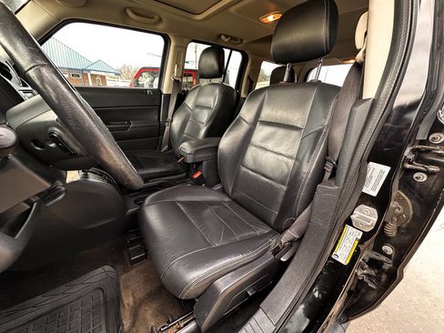 Used 2016 Jeep Patriot High Altitude image 13