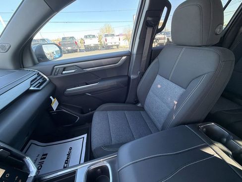 New 2026 GMC Acadia Elevation w/ LPO, Floor Liner Package FWD image 31