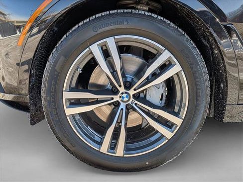 New 2026 BMW X7 xDrive40i image 9