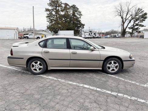 Used 2003 Chevrolet Impala LS w/ Preferred Equipment Group FWD image 4