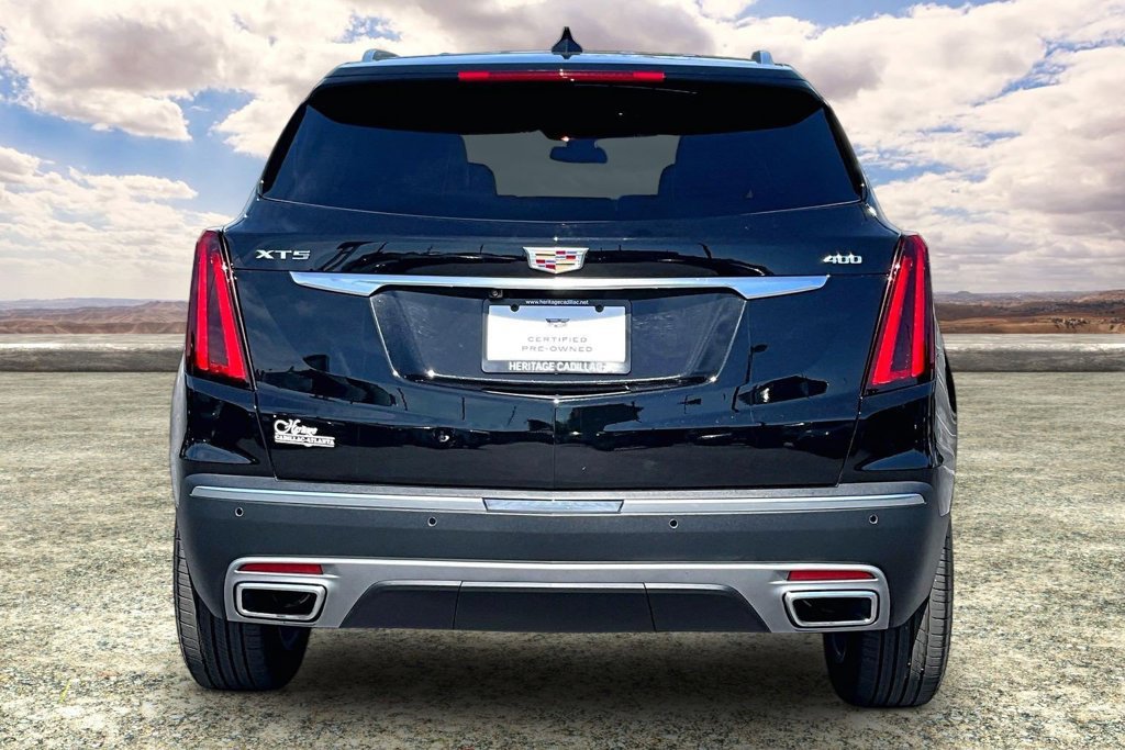 Certified 2025 Cadillac XT5 Premium Luxury FWD image 6