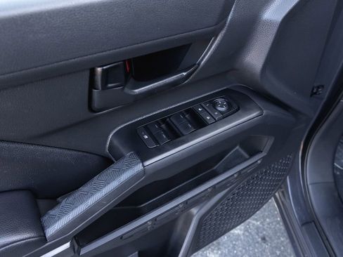 Certified 2025 Toyota Tacoma SR5 image 9