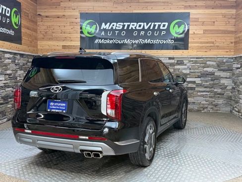Used 2024 Hyundai Palisade Limited AWD/4WD image 10