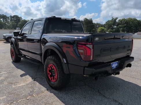 Used 2024 Ford F150 Raptor w/ Equipment Group 803A Raptor R AWD/4WD image 5