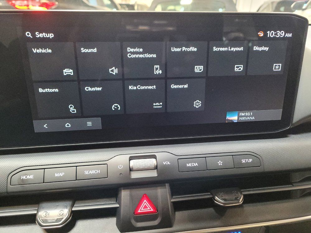 Used 2025 Kia K4 FWD image 25