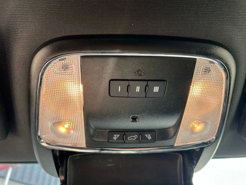 Used 2020 Dodge Durango GT image 25