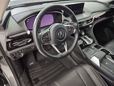 Used 2022 Acura MDX SH-AWD w/ Advance Package image 2