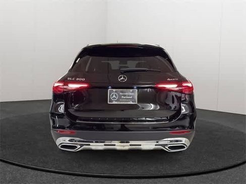 Certified 2025 Mercedes-Benz GLC 300 4MATIC image 7