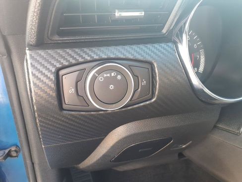 Used 2017 Ford Mustang Convertible image 13