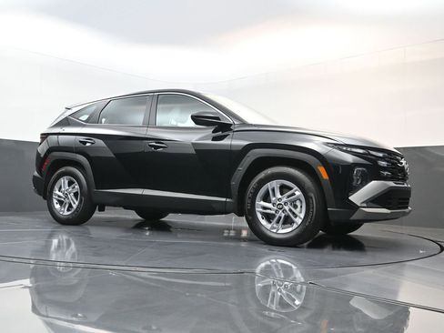 Used 2026 Hyundai Tucson SE FWD image 21