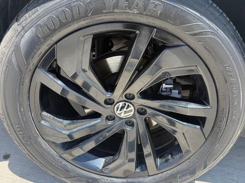 Used 2023 Volkswagen Atlas SE FWD image 10
