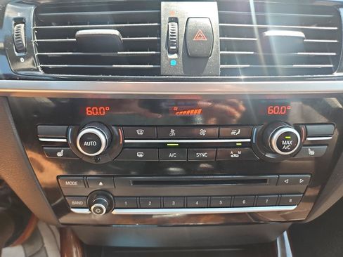 Used 2016 BMW X3 xDrive28i AWD/4WD image 35