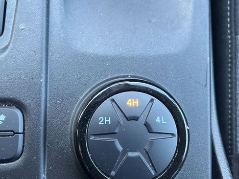 Used 2024 Ford Ranger XLT w/ Technology Package image 29