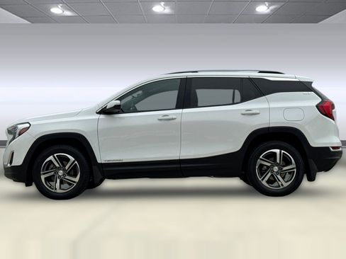 Used 2019 GMC Terrain SLT w/ Preferred Package AWD/4WD image 2