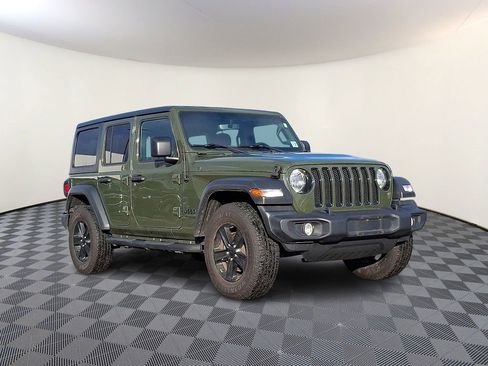 Used 2022 Jeep Wrangler Unlimited Sport image 1