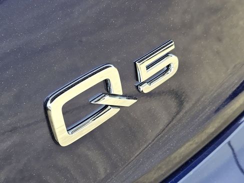 Certified 2023 Audi Q5 2.0T Premium w/ Convenience Package image 13