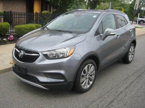 Used 2019 Buick Encore Preferred w/ Safety Package FWD image 1