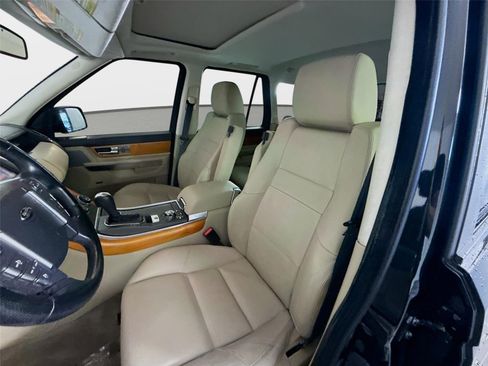 Used 2011 Land Rover Range Rover Sport HSE AWD/4WD image 11