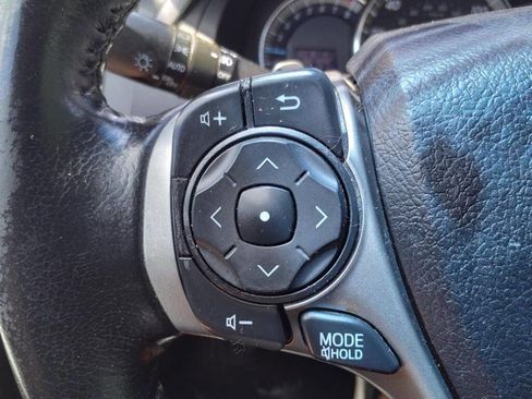 Used 2013 Toyota Camry SE image 17