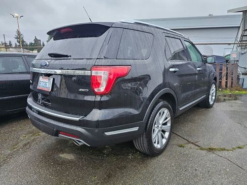 Used 2019 Ford Explorer Limited w/ Class III Trailer Tow Package image 8