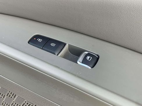 Certified 2026 Kia Carnival image 19