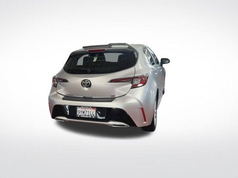 Used 2019 Toyota Corolla SE w/ Carpet Mat Package FWD image 9