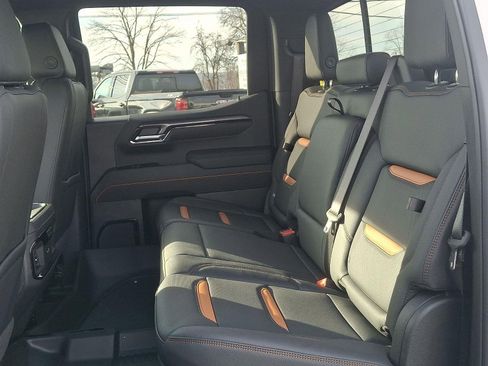 New 2026 GMC Sierra 1500 AT4 w/ AT4 Premium Package image 6