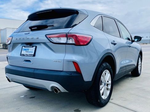 Used 2022 Ford Escape SE w/ Convenience Package image 5