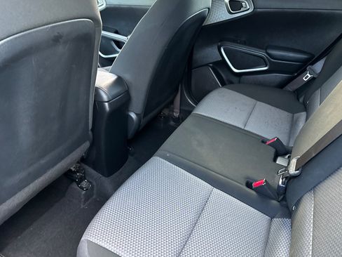 Used 2023 Kia Soul LX w/ Option Group 015 image 15