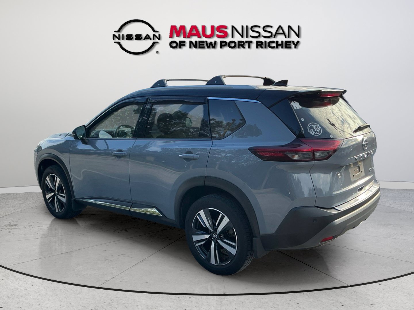 Used 2021 Nissan Rogue SL w/ Premium Package AWD/4WD image 6