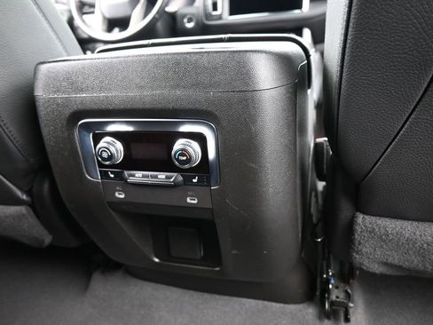 Used 2022 GMC Yukon Denali w/ Denali Premium Package image 50