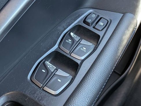 Used 2018 Hyundai Santa Fe Sport image 27