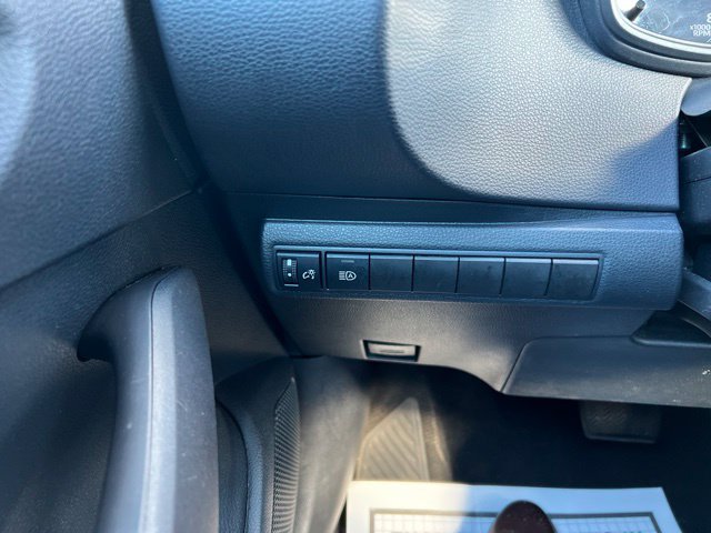 Used 2024 Toyota Corolla LE FWD image 15