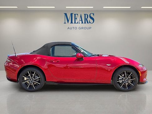New 2025 MAZDA MX-5 Miata Grand Touring w/ Appearance Package image 6