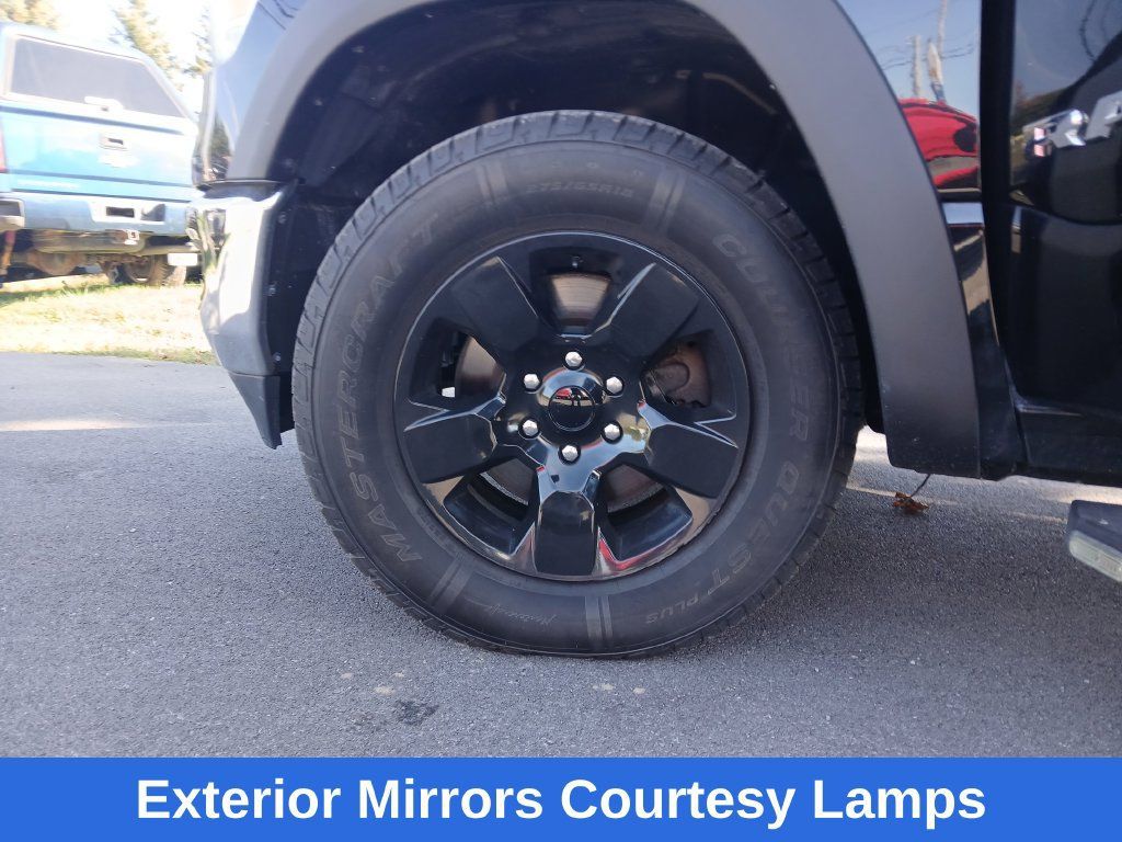 Used 2019 RAM 1500 Big Horn AWD/4WD image 25