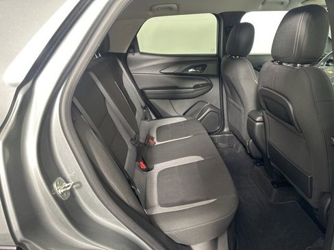 Used 2024 Chevrolet TrailBlazer LT w/ LT Cold Weather Package image 16