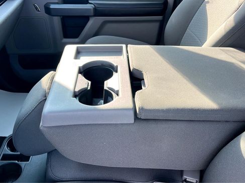 Used 2017 Ford F150 XLT w/ Equipment Group 301A Mid image 33