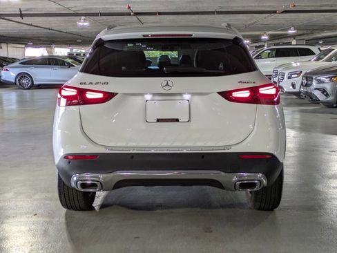 Certified 2025 Mercedes-Benz GLA 250 4MATIC image 6