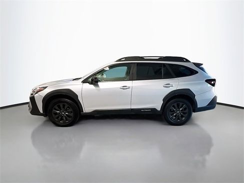 Certified 2024 Subaru Outback Onyx Edition image 3