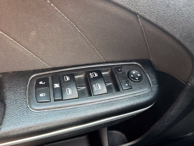Used 2023 Dodge Charger SXT RWD image 16