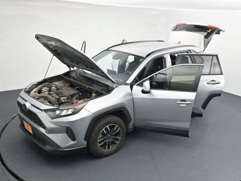 Used 2019 Toyota RAV4 LE w/ All Weather Liner Package AWD/4WD image 26