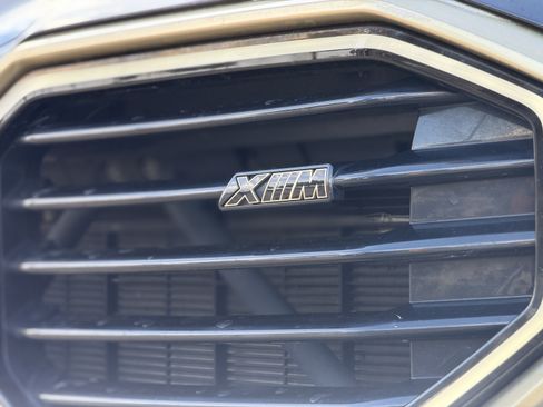 Used 2023 BMW XM AWD/4WD image 10