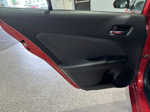 Certified 2021 Toyota Prius Prime LE FWD image 14