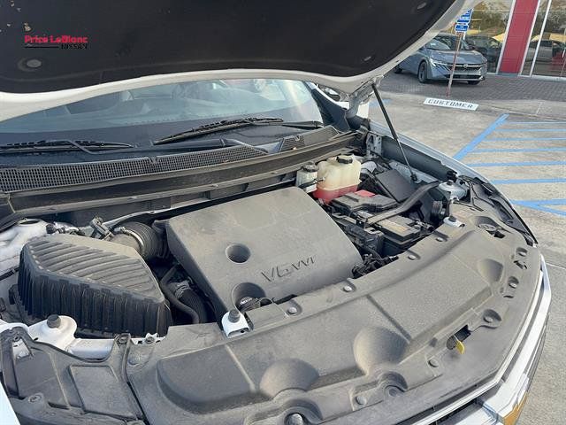 Used 2020 Chevrolet Traverse Premier FWD image 26