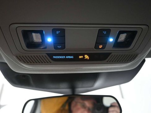 Used 2023 Ford Explorer XLT w/ Equipment Group 202A image 24